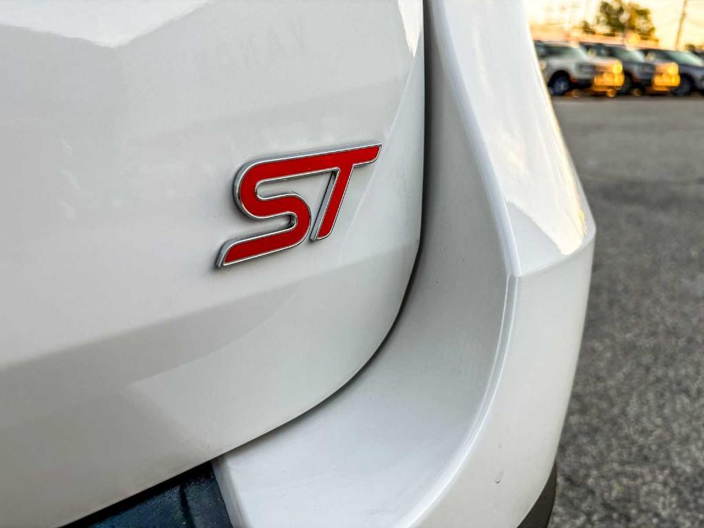 new 2026 Ford Explorer car, priced at $59,530