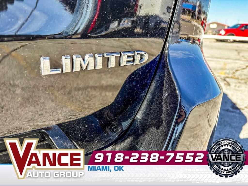 used 2021 Jeep Grand Cherokee car, priced at $24,397