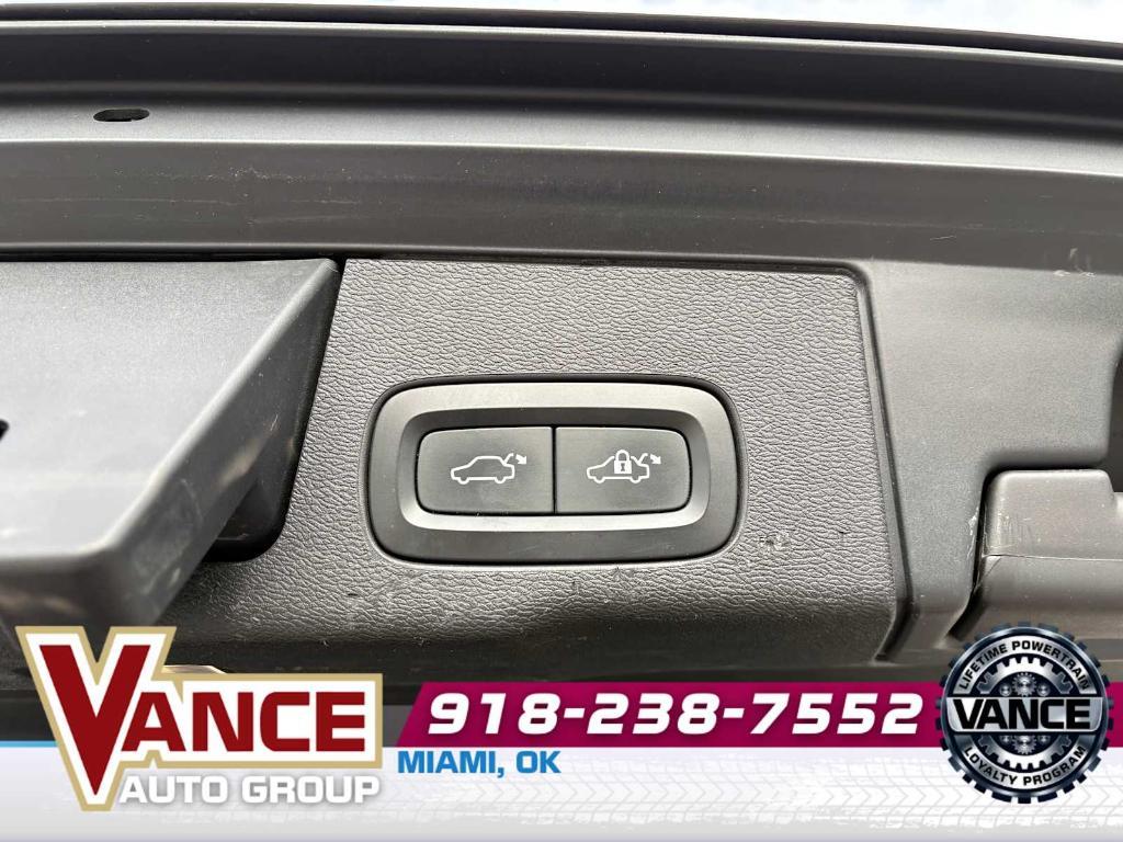 used 2018 Volvo XC60 car, priced at $17,988