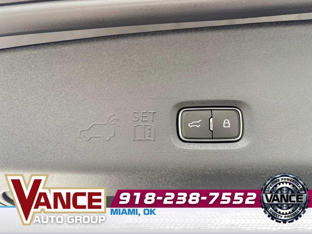 new 2026 Ford Expedition car, priced at $80,780