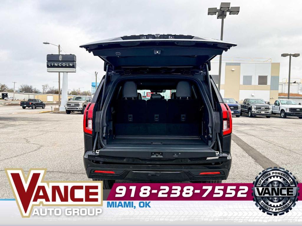 new 2026 Ford Expedition car, priced at $80,780