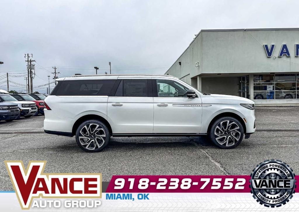 new 2026 Lincoln Navigator L car, priced at $102,050