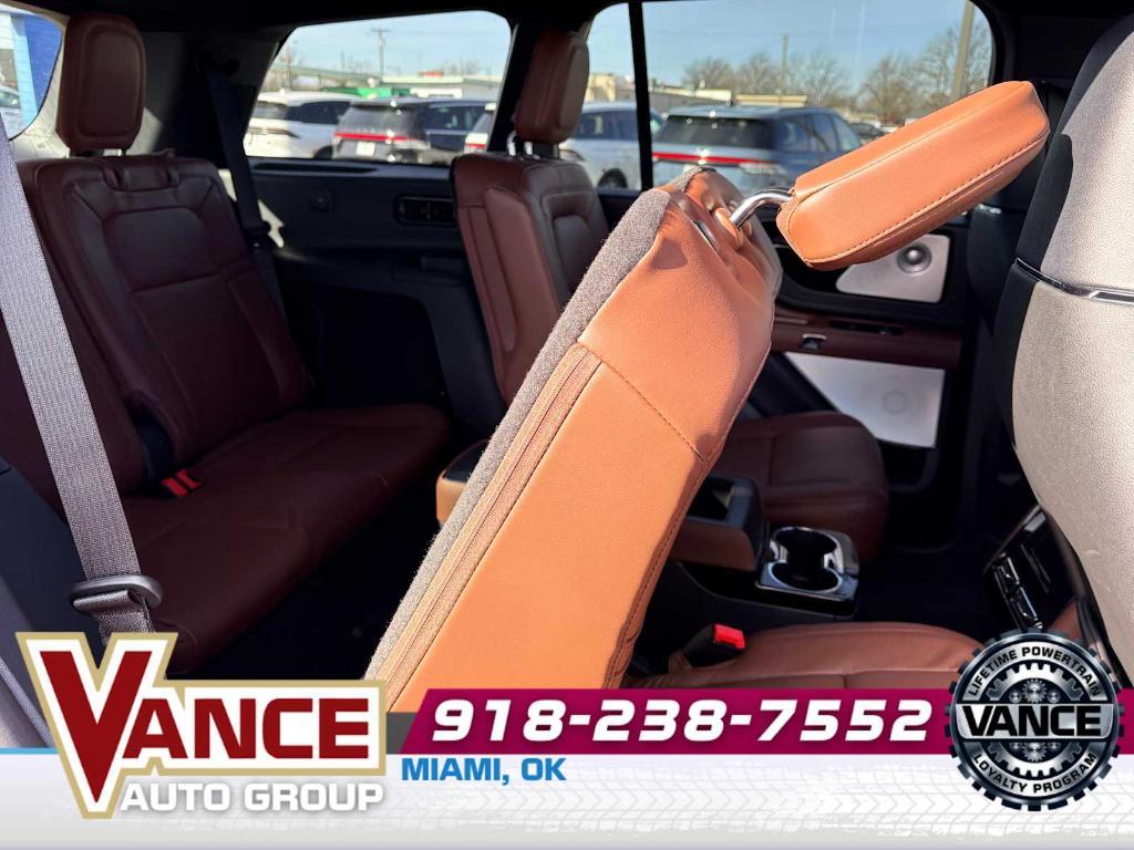 new 2026 Lincoln Aviator car, priced at $81,695