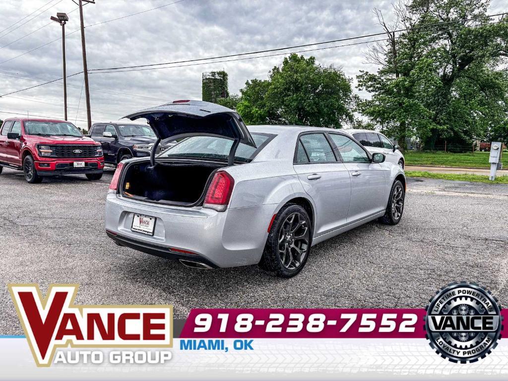 used 2022 Chrysler 300 car, priced at $22,271