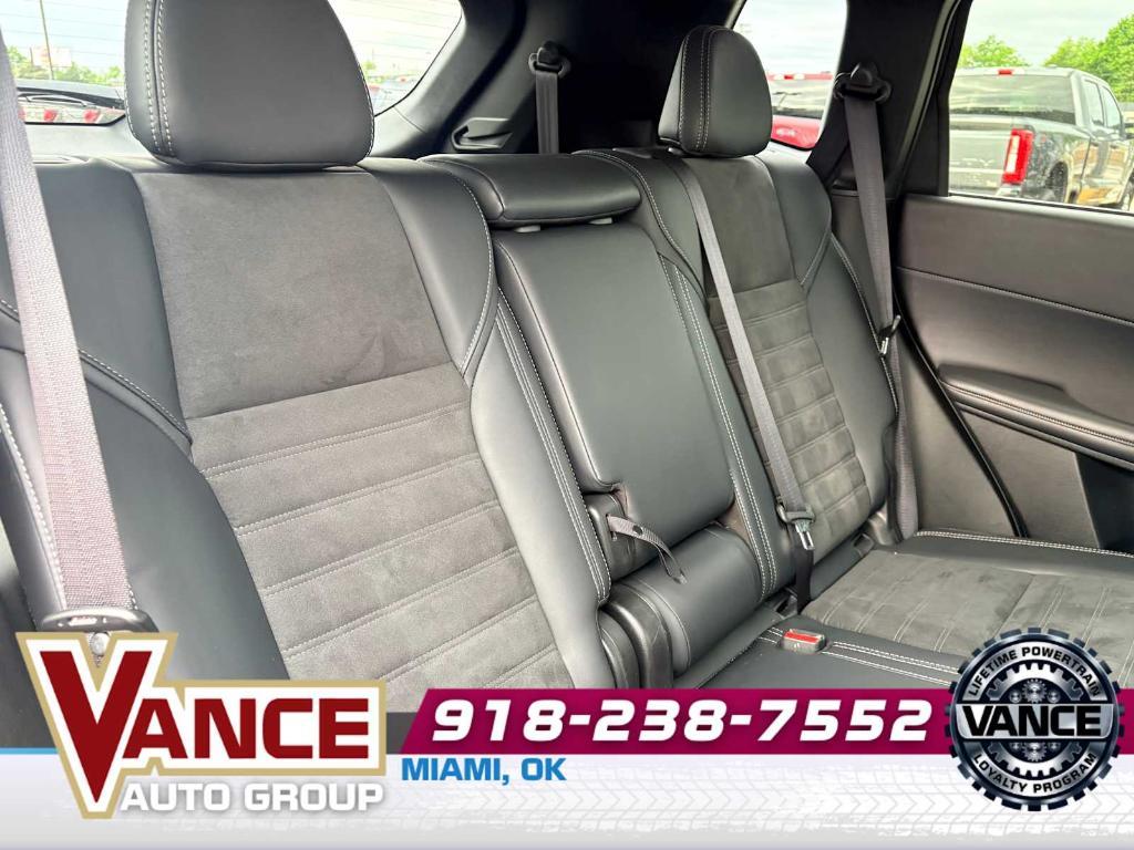 used 2025 Mitsubishi Outlander car, priced at $25,984