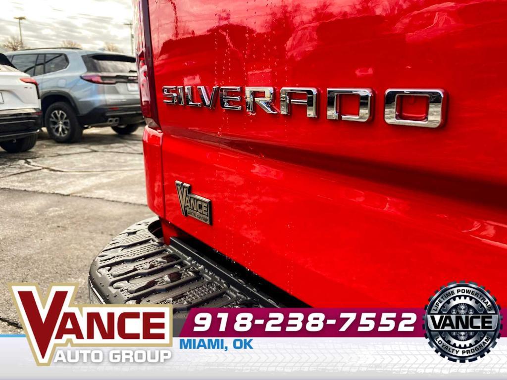 used 2025 Chevrolet Silverado 1500 car, priced at $45,437