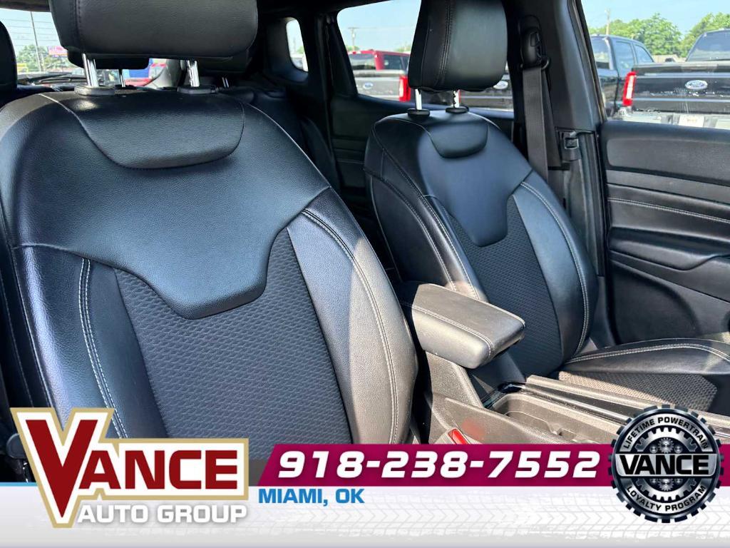 used 2023 Jeep Compass car, priced at $20,489