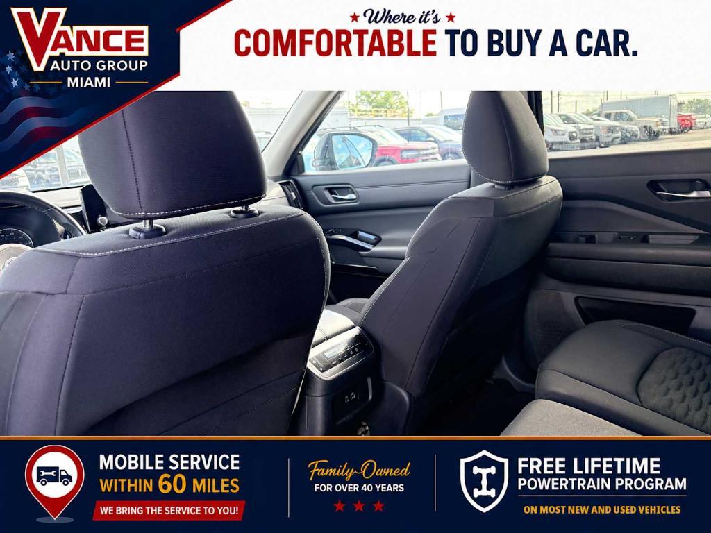 used 2022 Nissan Pathfinder car, priced at $24,355