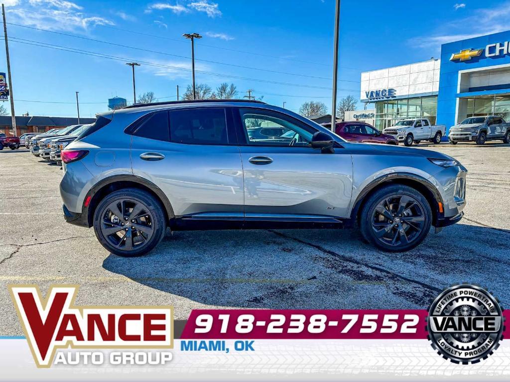 used 2024 Buick Envision car, priced at $27,905