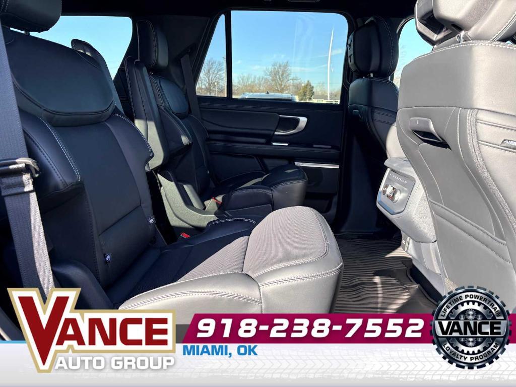 new 2026 Ford Expedition car, priced at $74,734