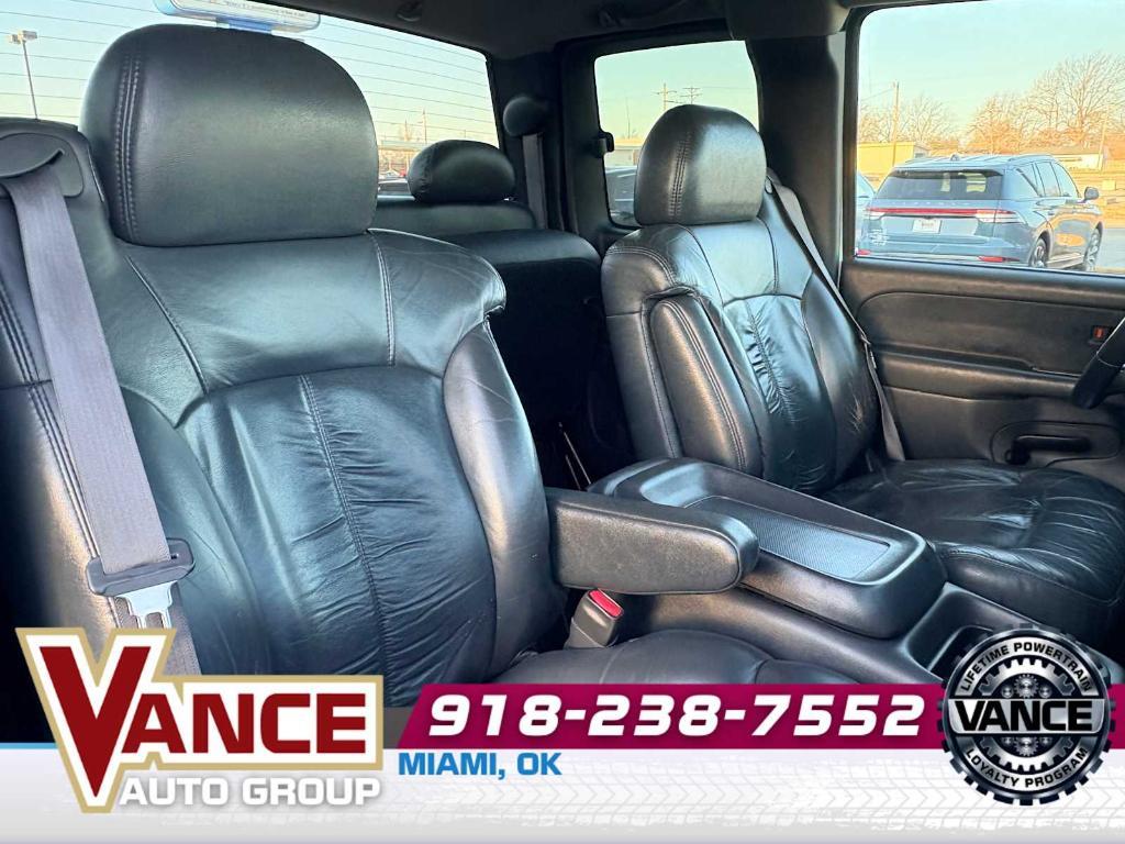 used 2000 Chevrolet Silverado 1500 car, priced at $18,500