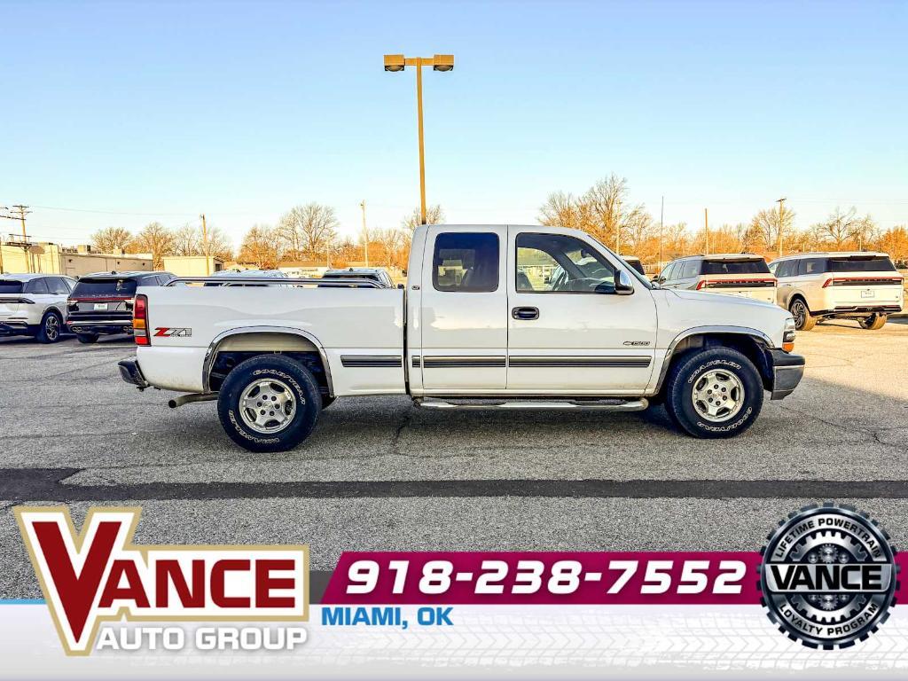 used 2000 Chevrolet Silverado 1500 car, priced at $18,500