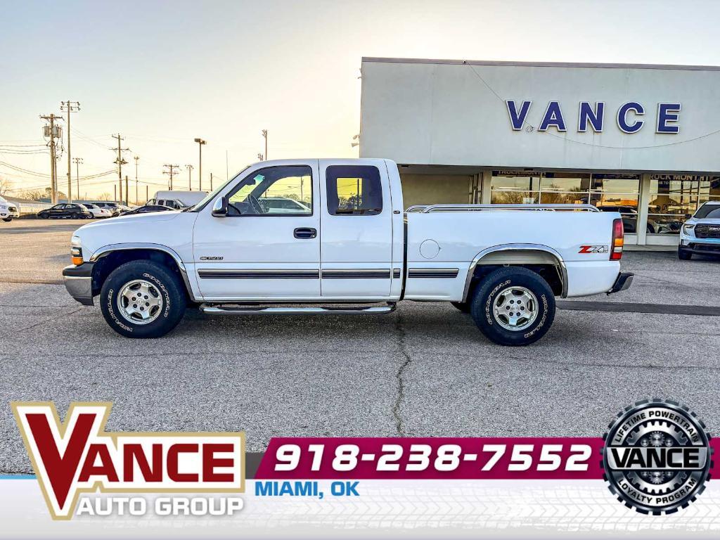 used 2000 Chevrolet Silverado 1500 car, priced at $18,500
