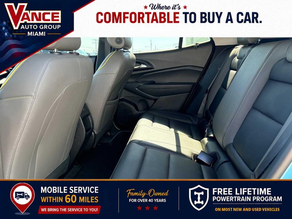 used 2025 Chevrolet Trax car