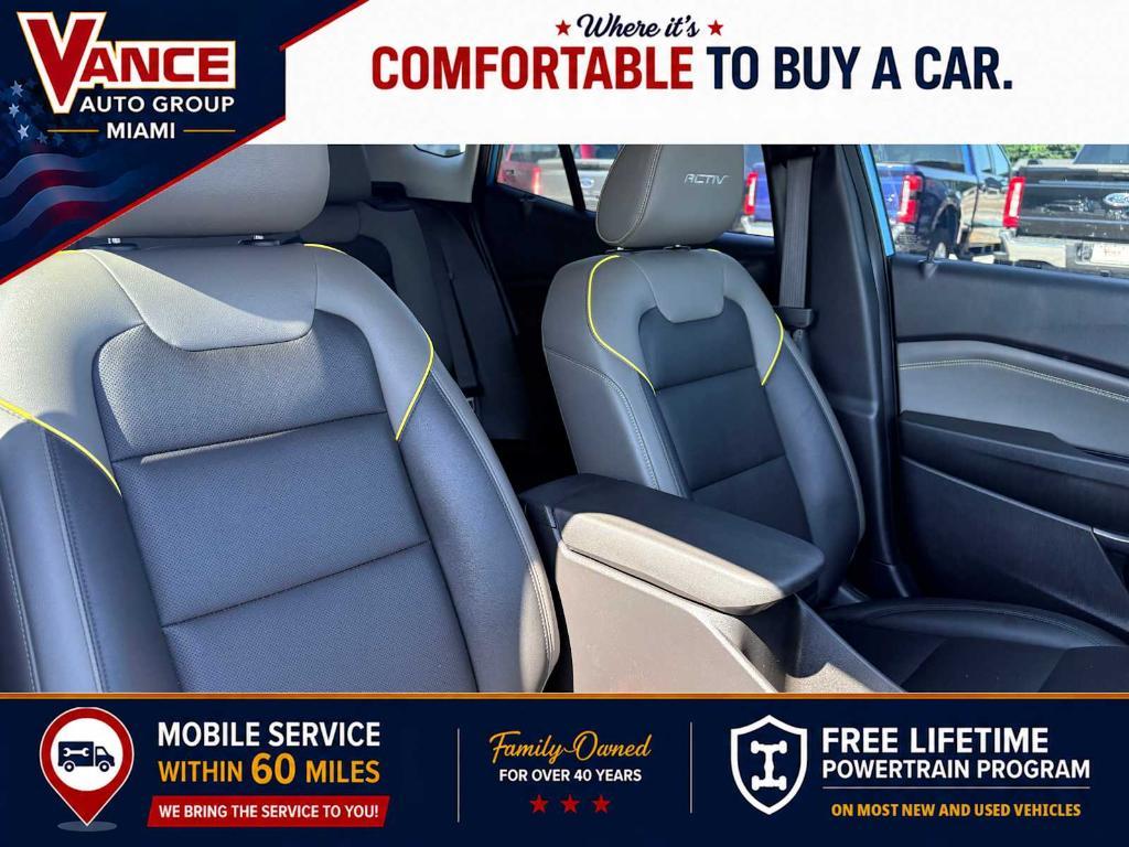 used 2025 Chevrolet Trax car