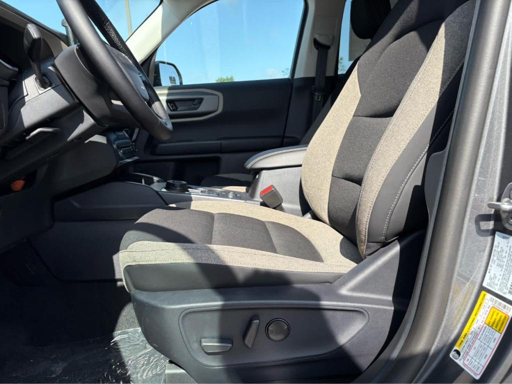 new 2025 Ford Bronco Sport car, priced at $27,785