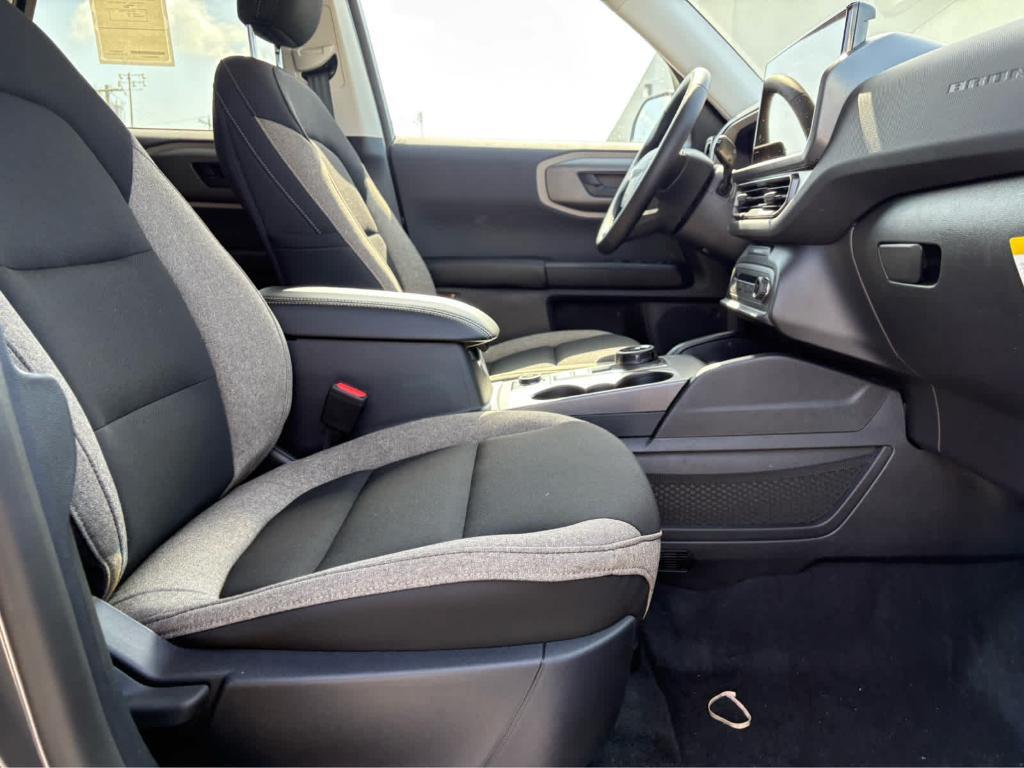 new 2025 Ford Bronco Sport car, priced at $27,785