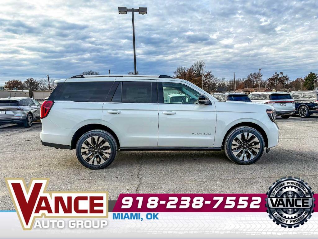 new 2025 Ford Expedition car, priced at $84,419
