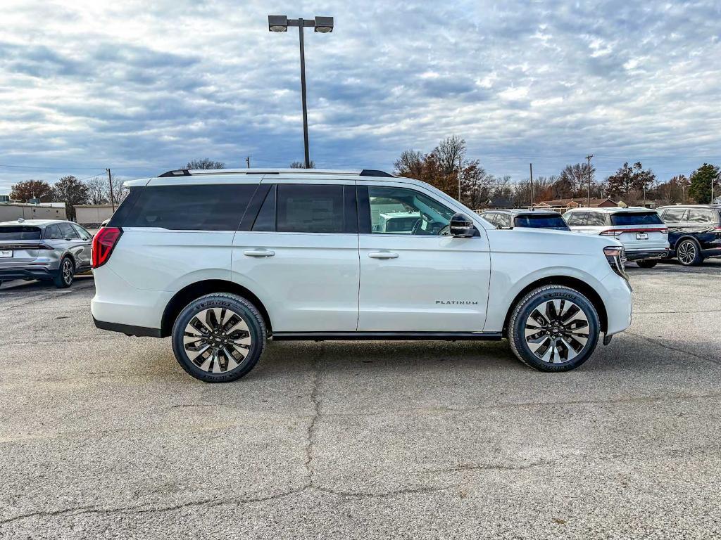 new 2025 Ford Expedition car, priced at $86,645