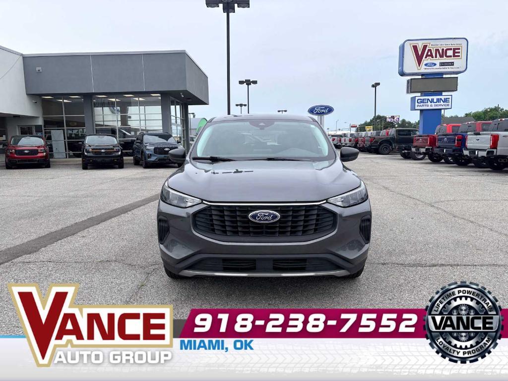 used 2025 Ford Escape car, priced at $24,417