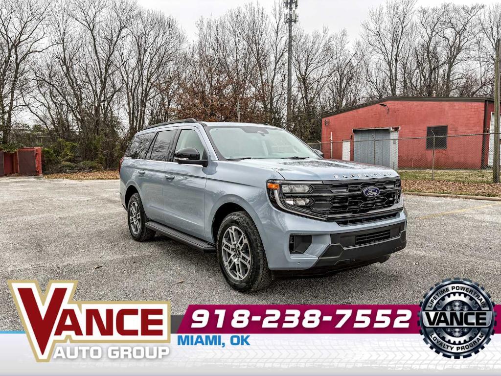new 2025 Ford Expedition car, priced at $72,580