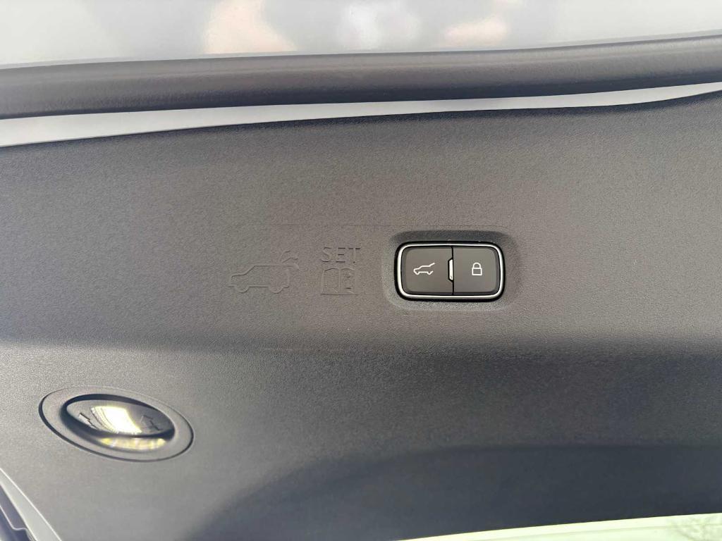 new 2025 Ford Expedition car, priced at $72,580