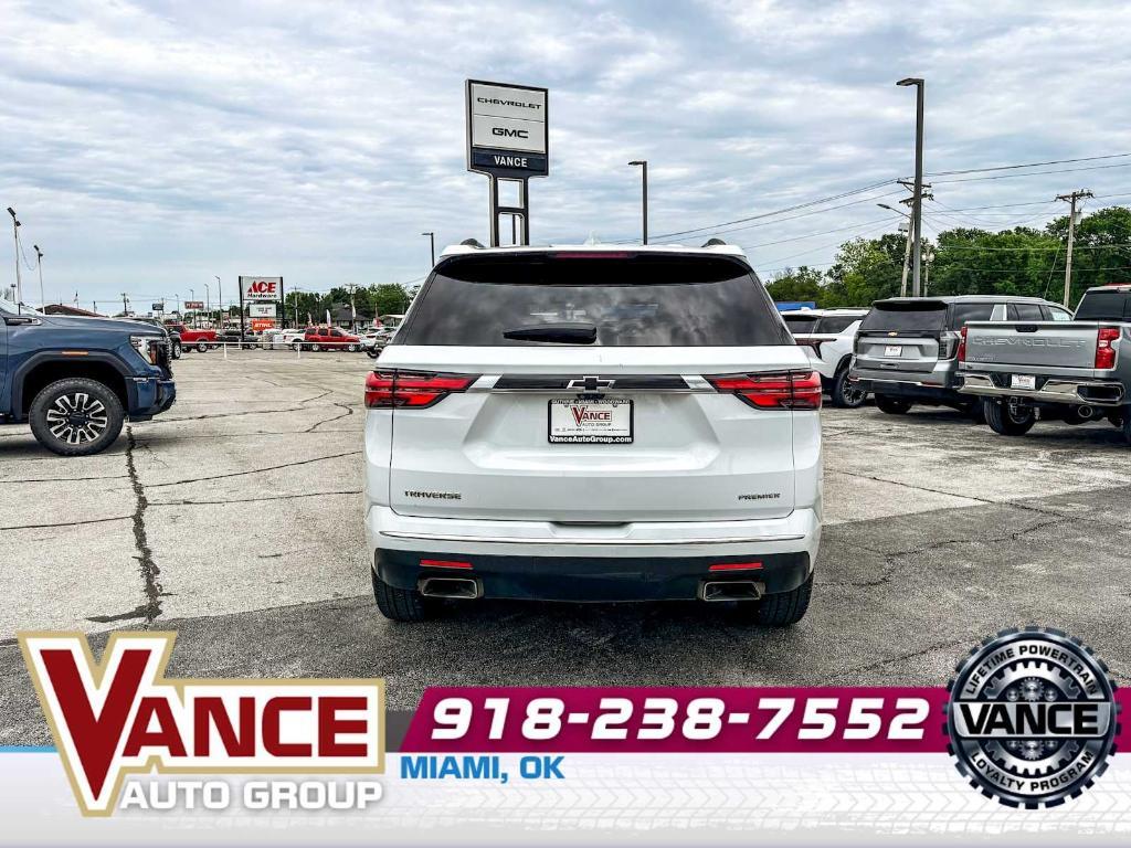used 2023 Chevrolet Traverse car, priced at $30,498