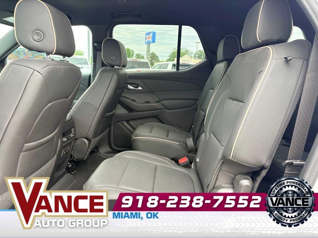 used 2023 Chevrolet Traverse car, priced at $30,498