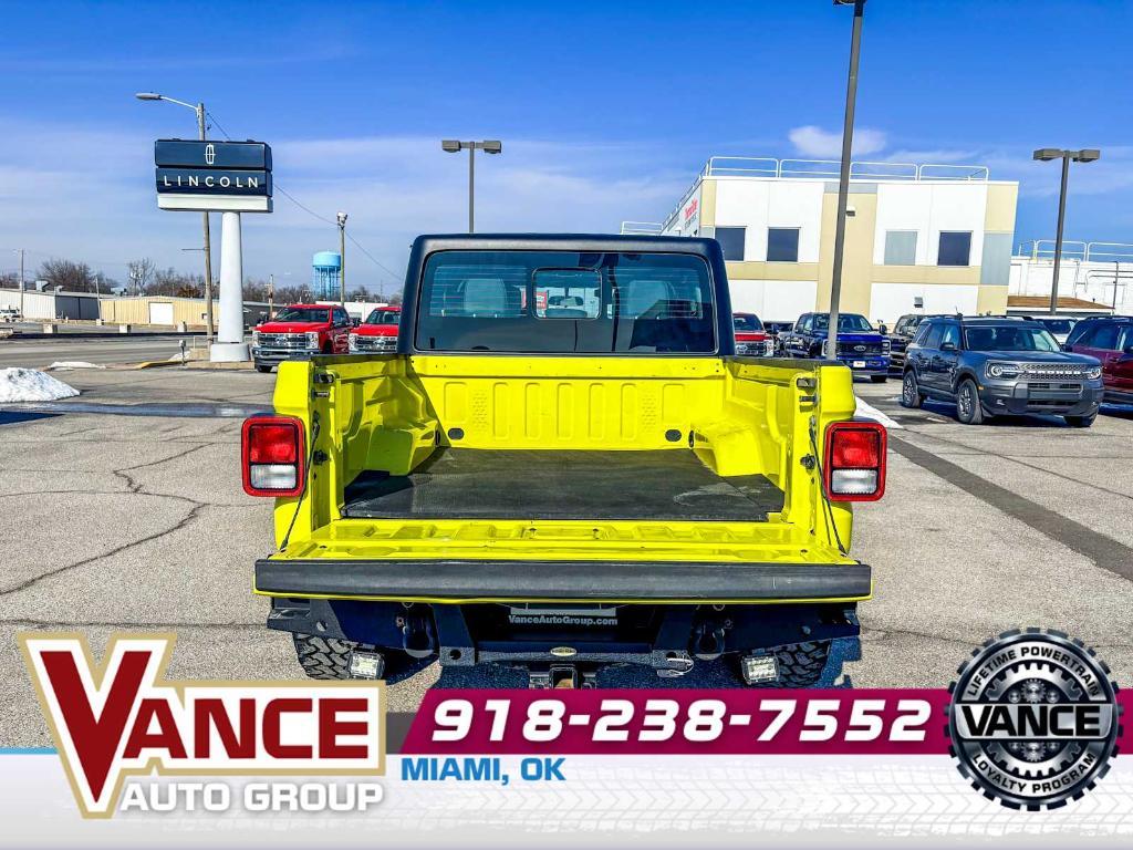 used 2023 Jeep Gladiator car, priced at $31,995
