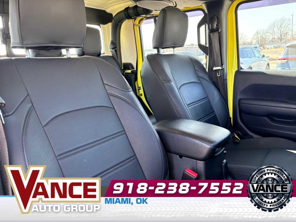 used 2023 Jeep Gladiator car, priced at $31,995