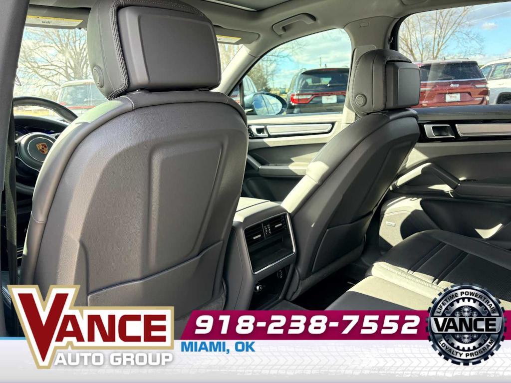 used 2019 Porsche Cayenne car, priced at $26,833