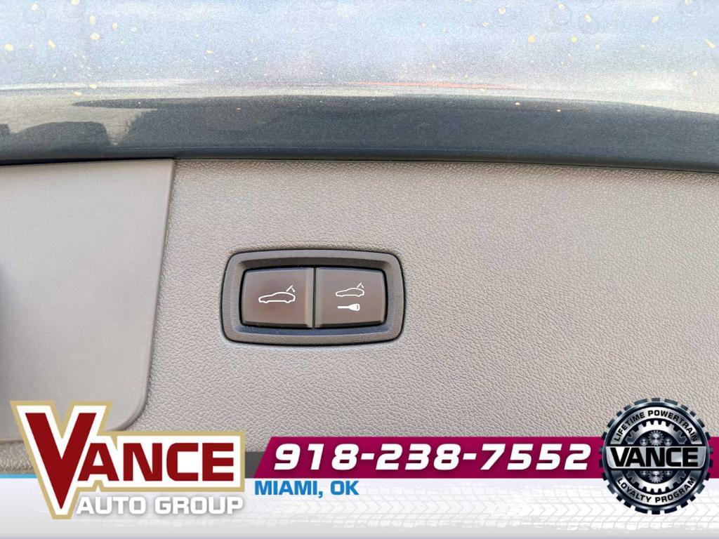 used 2019 Porsche Cayenne car, priced at $26,833