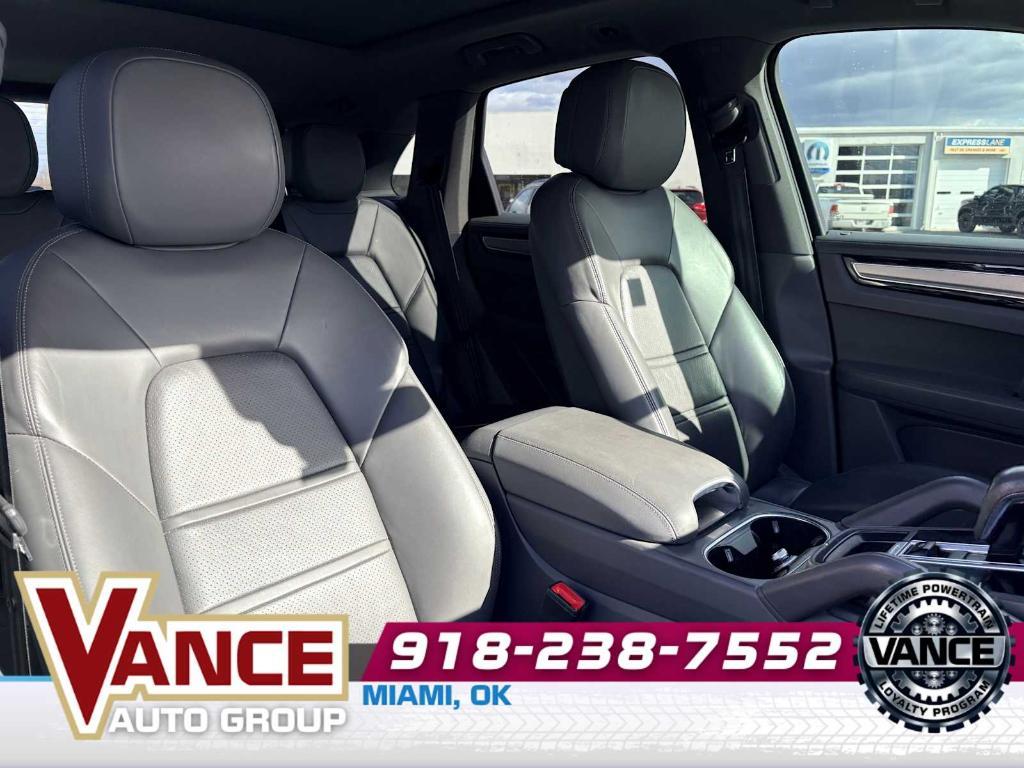 used 2019 Porsche Cayenne car, priced at $26,833