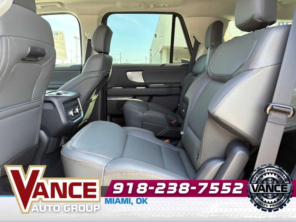 new 2025 Ford Expedition car, priced at $67,545