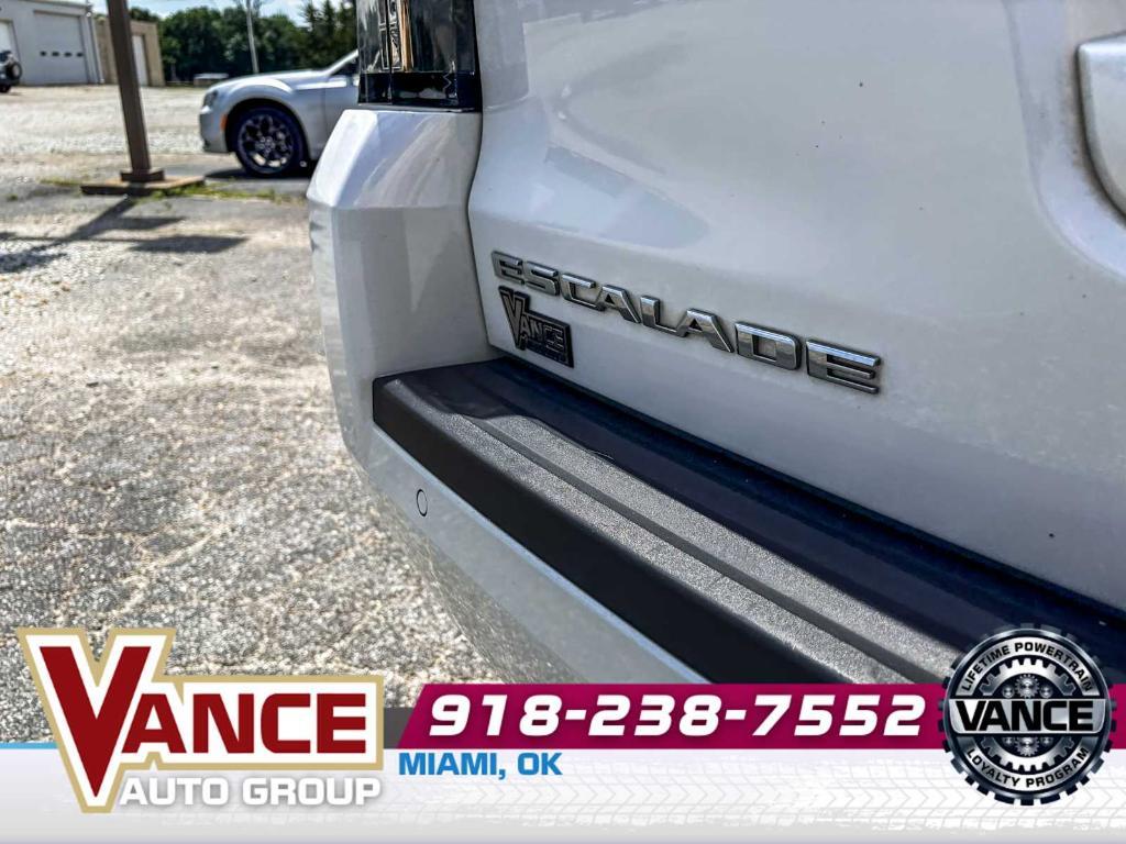 used 2020 Cadillac Escalade car, priced at $26,497