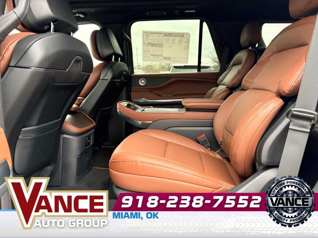 new 2026 Lincoln Navigator car, priced at $109,385