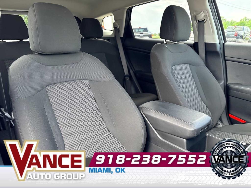 used 2025 Kia Sportage car, priced at $24,992