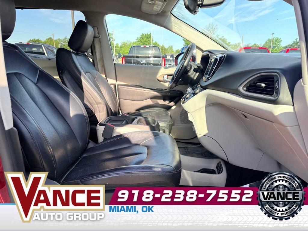 used 2018 Chrysler Pacifica car, priced at $11,498