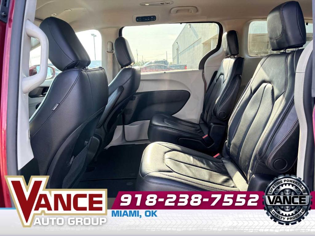 used 2018 Chrysler Pacifica car, priced at $11,498