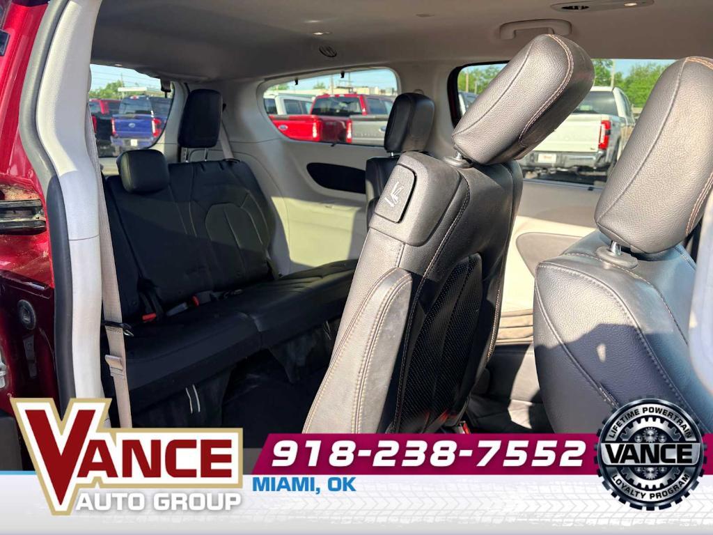 used 2018 Chrysler Pacifica car, priced at $11,498