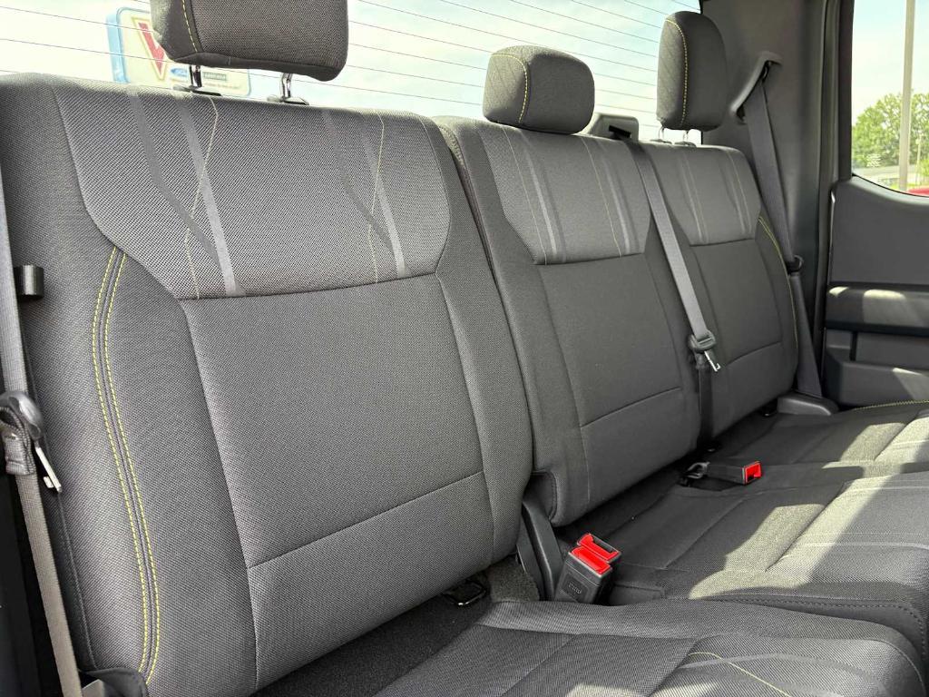 new 2025 Ford F-150 car, priced at $40,950