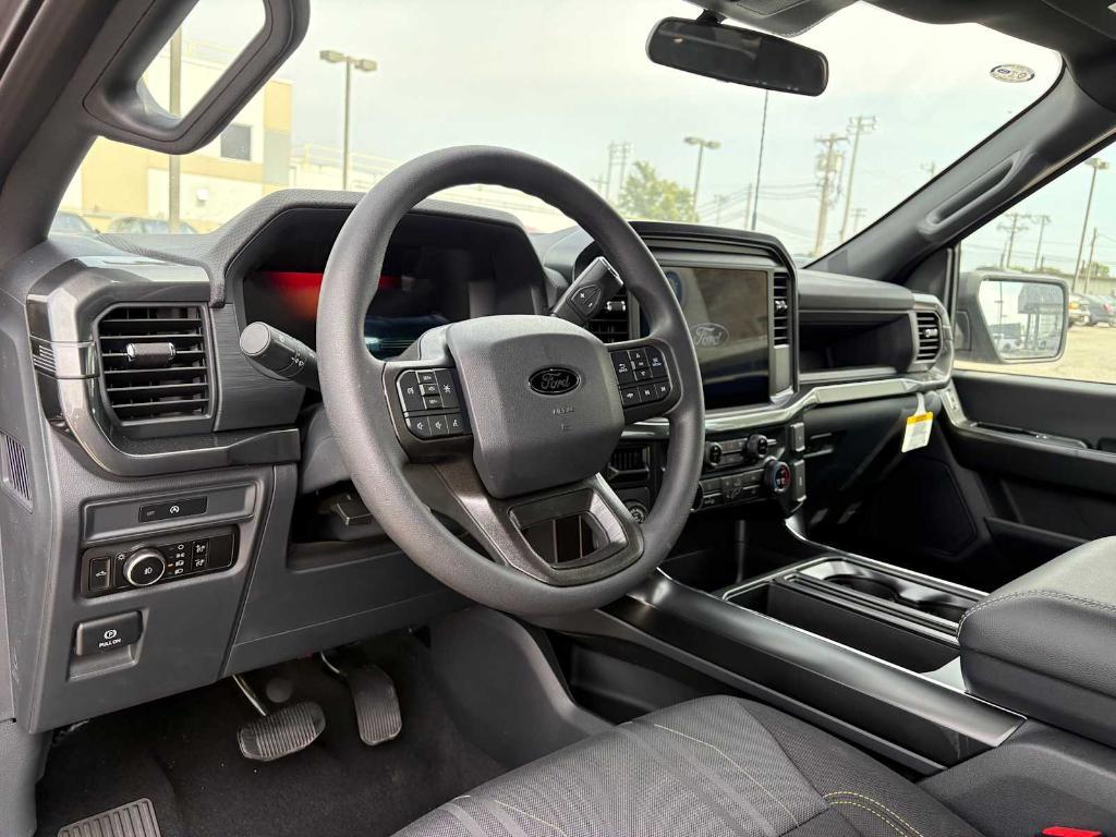 new 2025 Ford F-150 car, priced at $40,950