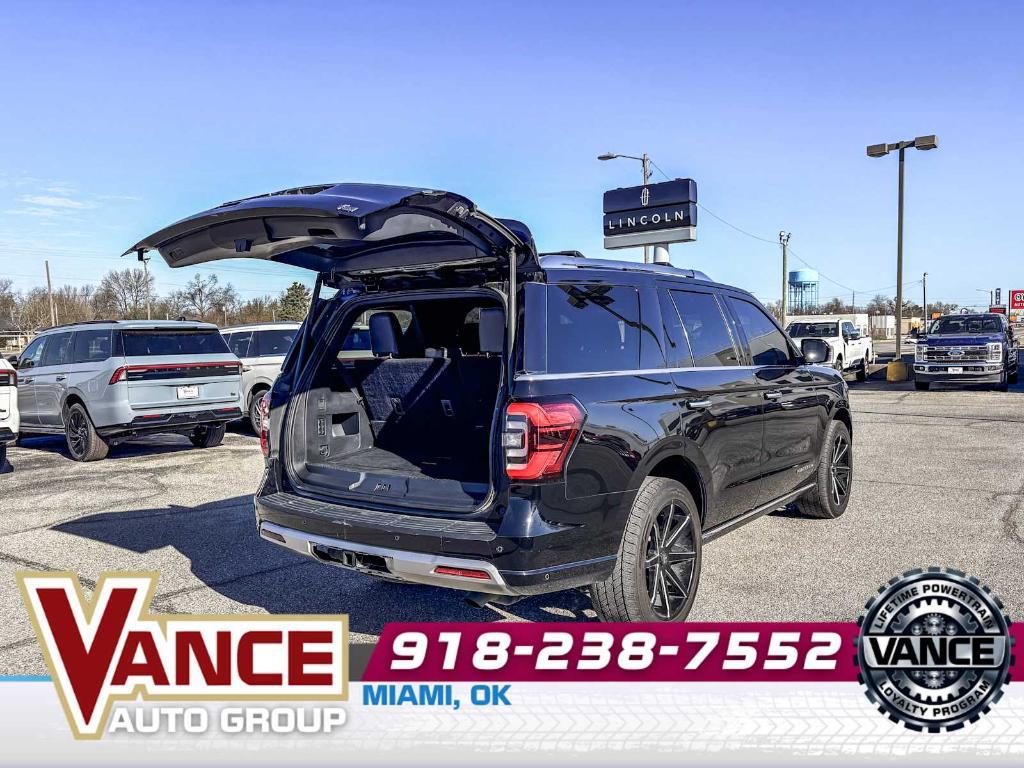 used 2022 Ford Expedition car, priced at $41,856