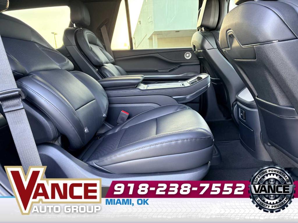 new 2026 Lincoln Navigator car, priced at $112,585