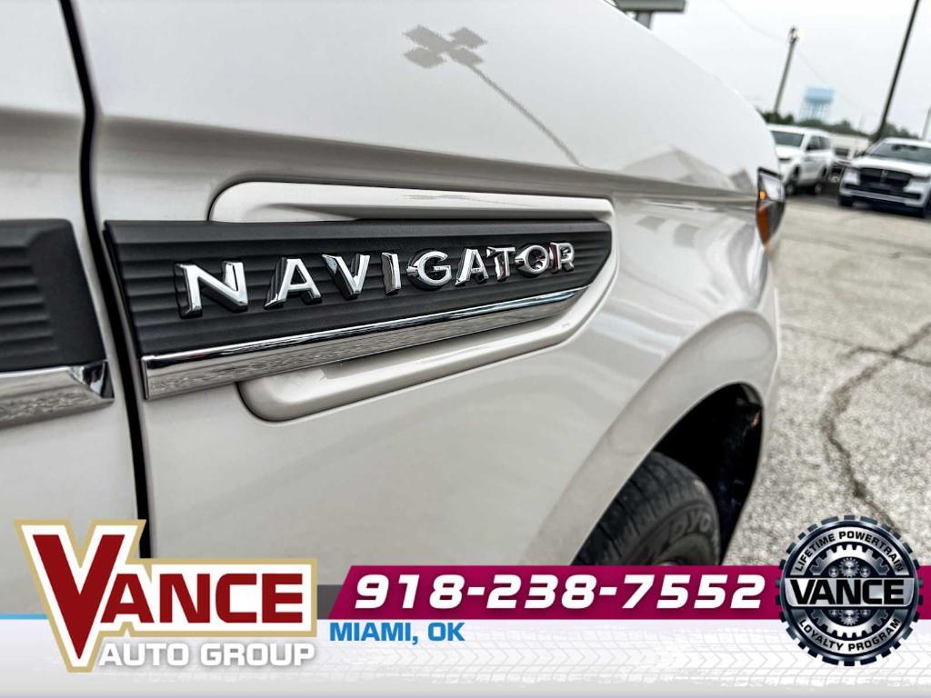 used 2024 Lincoln Navigator car, priced at $55,408