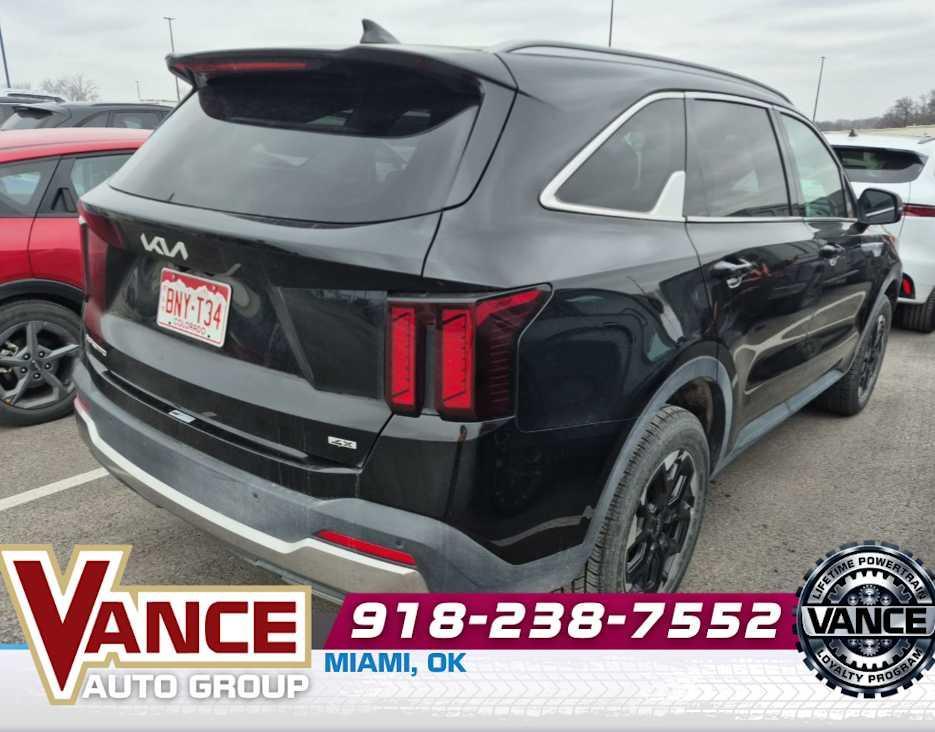 used 2024 Kia Sorento car, priced at $26,987