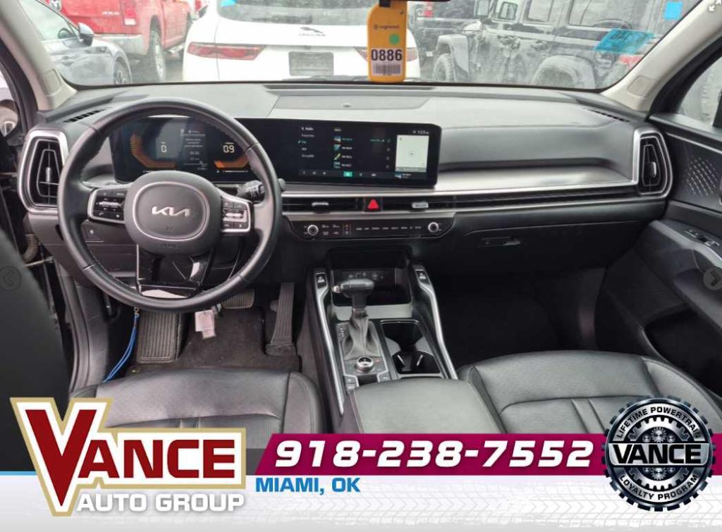 used 2024 Kia Sorento car, priced at $26,987