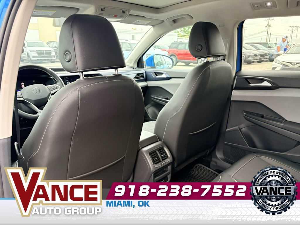 used 2023 Volkswagen Taos car