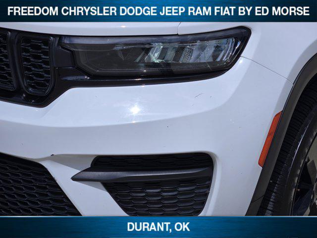 used 2023 Jeep Grand Cherokee car, priced at $26,484