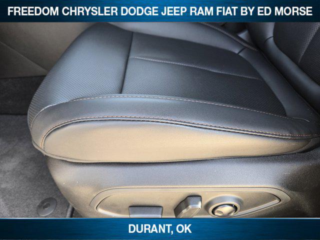 new 2026 Jeep Cherokee car, priced at $43,305